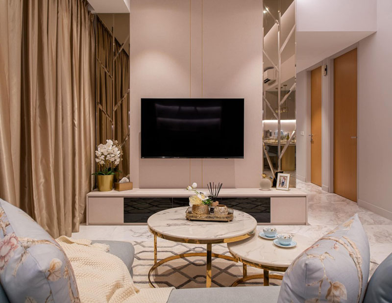 آینه کاری اتاق تی وی