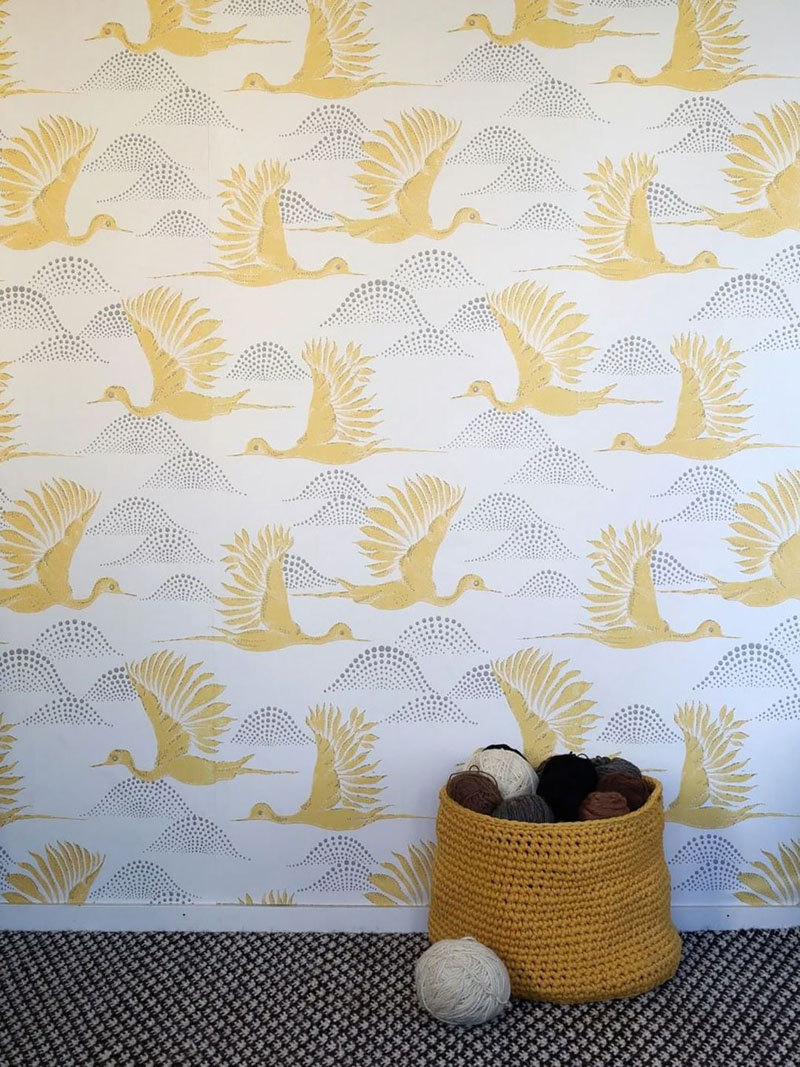 کاغذ دیواری با طرح ابرهای خاکستری