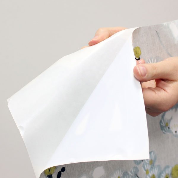 جدا کردن کاغذ دیواری چسبی بدون آسیب