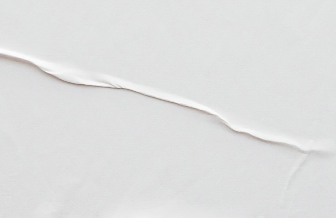 دلایل ایجاد چین و چروک در کاغذ دیواری